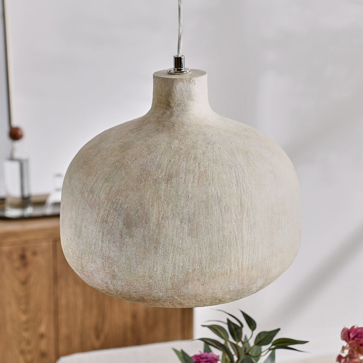 Antique White Concrete Round Pendant